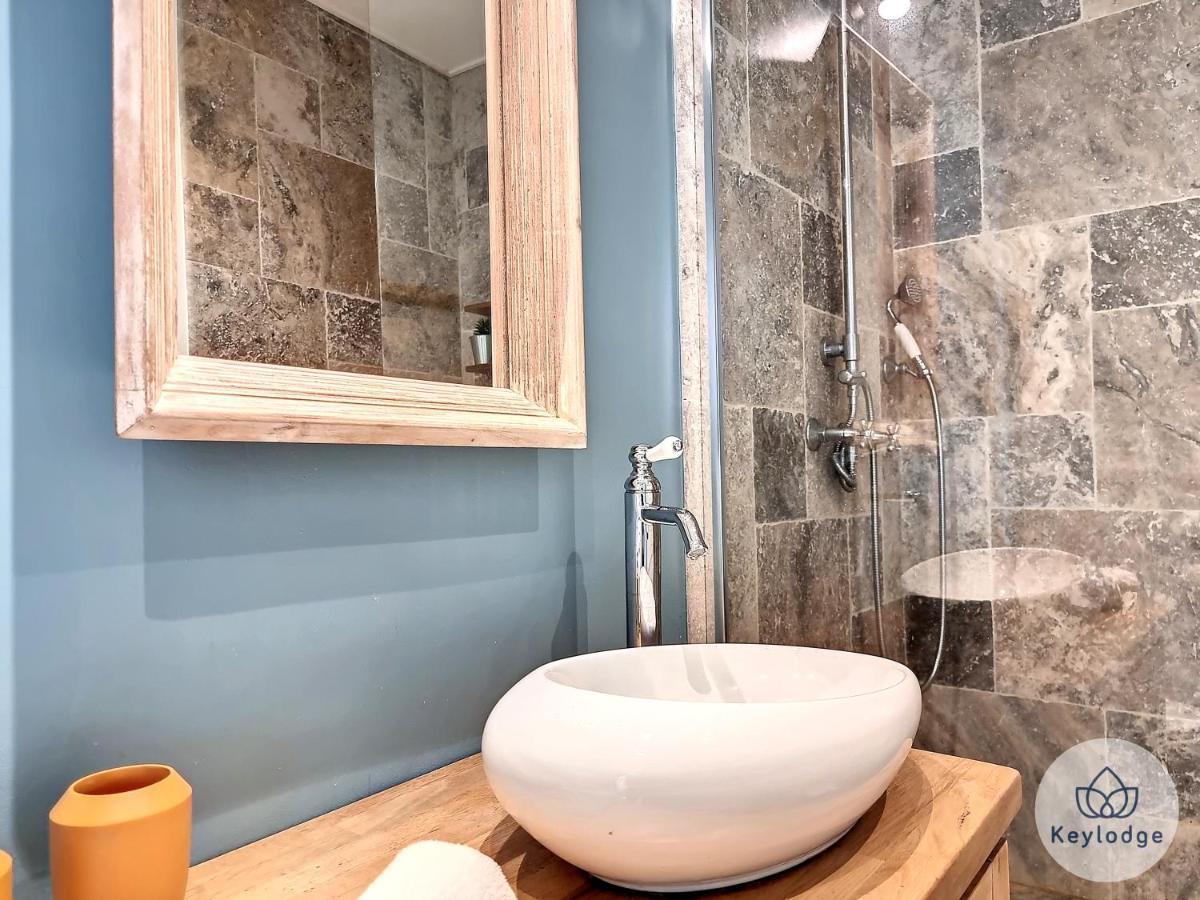 L'Etoile Bleue - Plein Centre De Saint-Gilles Avec Vue Imprenable Apartment Ngoại thất bức ảnh